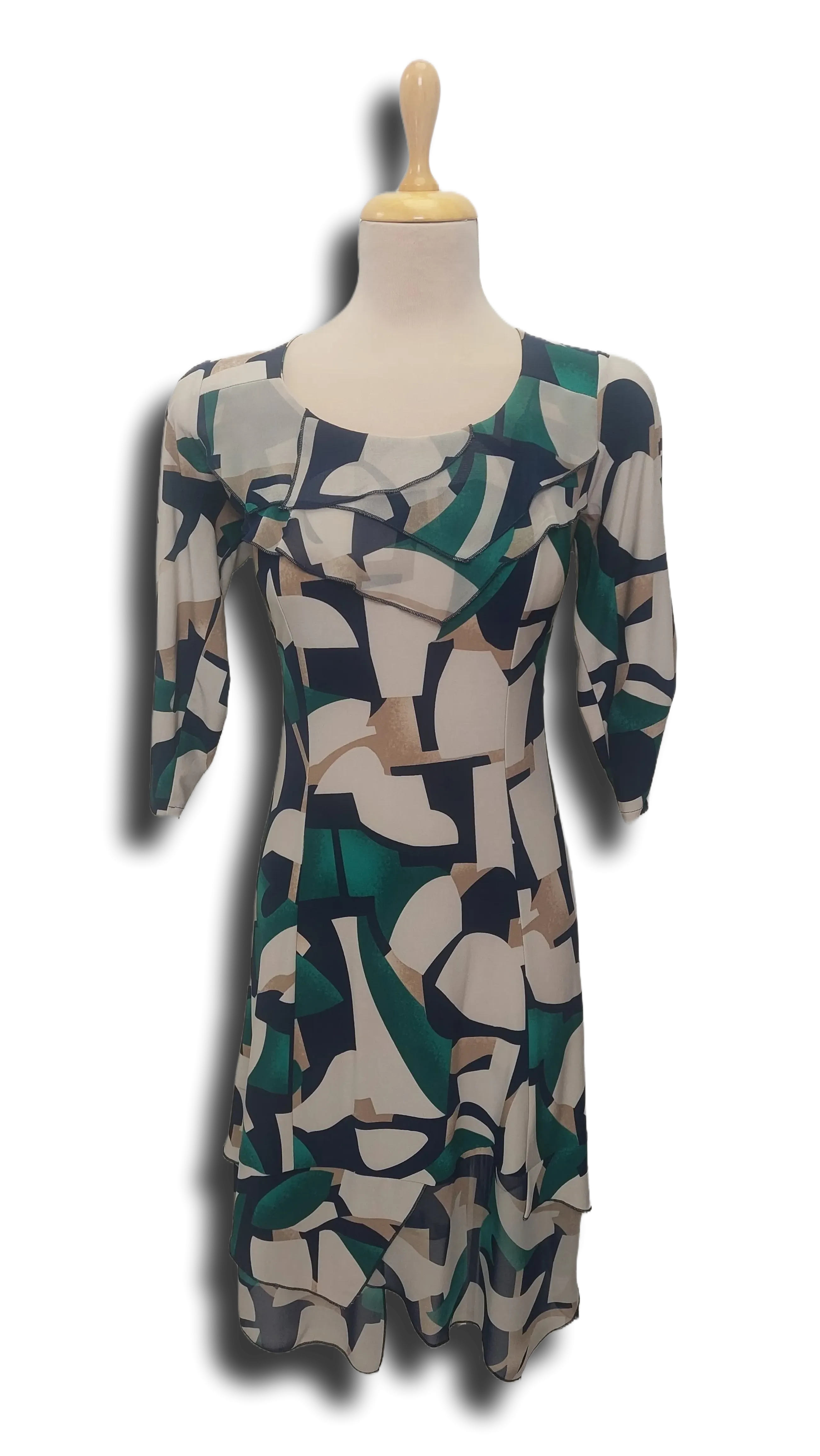 Anna 3/4 sleeve green pattern dress product image